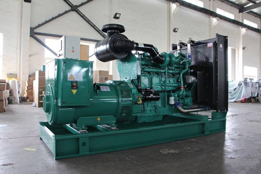 阳江320kw康明斯柴油发电车出租_COPY_COPY